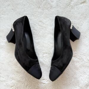 CHANEL women suede heels with pearls  size 38C EU Authentic